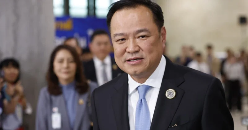 Taylandın Baş naziri Trampla Kambocanı müzakirə edəcək