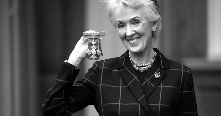 Məşhur yazıçı vəfat ETDİ