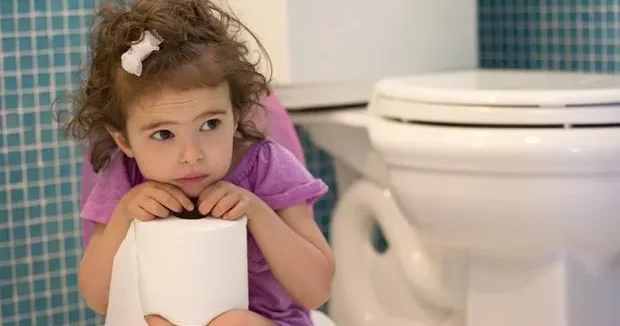 Uşaqlarda qəbizlik niyə artıb? Pediatr səbəbləri və təhlükələri AÇIQLADI