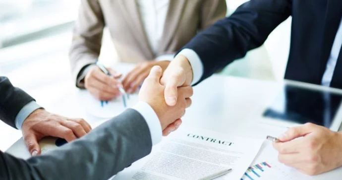 Daha bir şirkət LƏĞV OLUNUR KONKRET