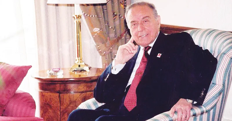 Ayrılmadı könül candan...