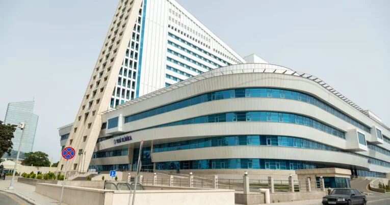 Yeni Klinikada onlayn növbə sistemi BU TARİXDƏN tətbiq ediləcək