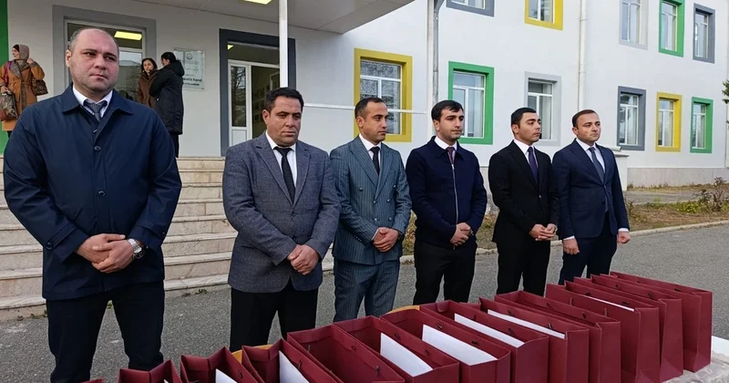 Növbəti köç karvanı Həsənriz kəndinə çatıb, onlara evlərinin açarları təqdim edilib FOTO