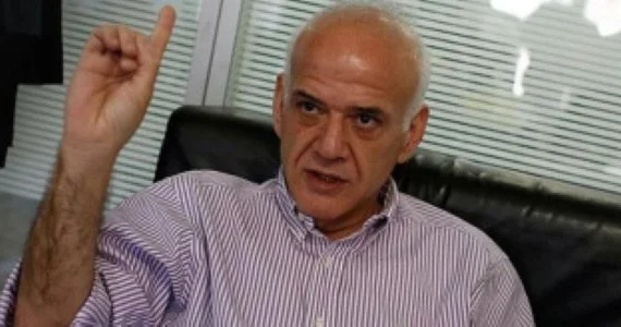 Futbol şərhçisi sərbəst buraxıldı Mərc oyunları qalmaqalı