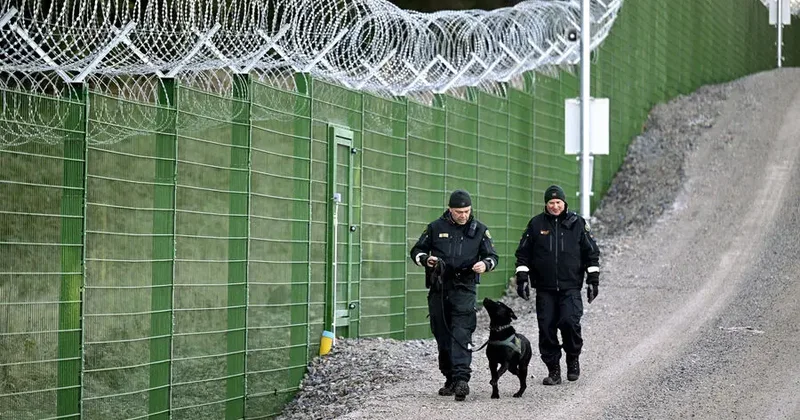 Finlandiya Rusiya ilə sərhədində 140 kilometrlik hasar inşa edib