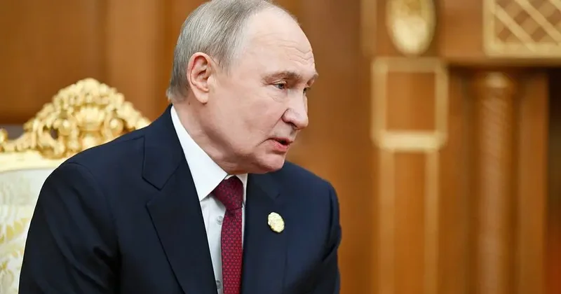 Putin İranın ali liderinə ən xoş arzularını çatdırdı