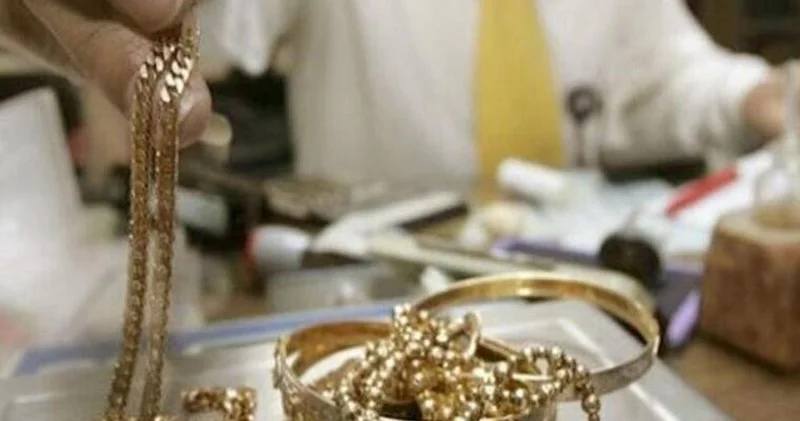 Şamaxıda film kimi oğurluq: İmperial ın sahibinin 49 minlik qızılını apardılar