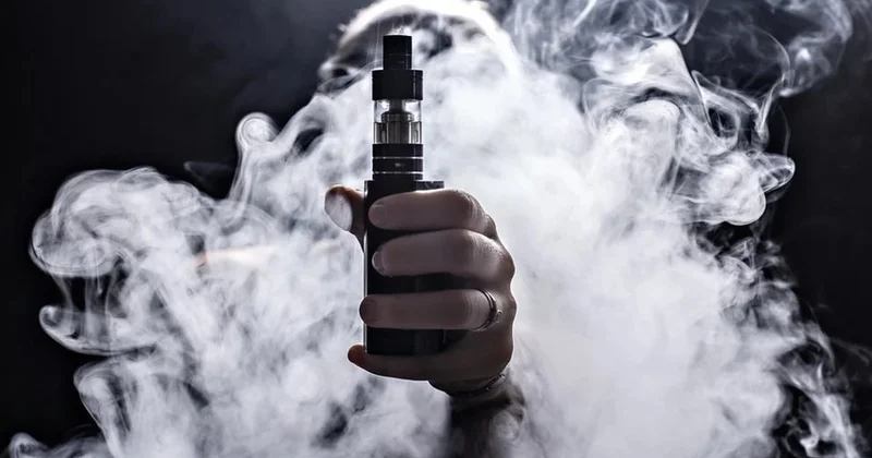 Elektron siqaret təhlükəsi: neyropsixoloqlar riskləri açıqladı