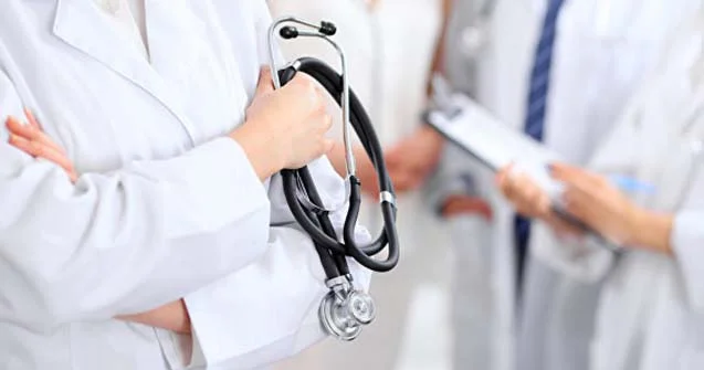 Azərbaycanda həkim sayı çox olsa da: Bəzi bölgələrdə bir həkimə minlərlə “xəstə” düşür