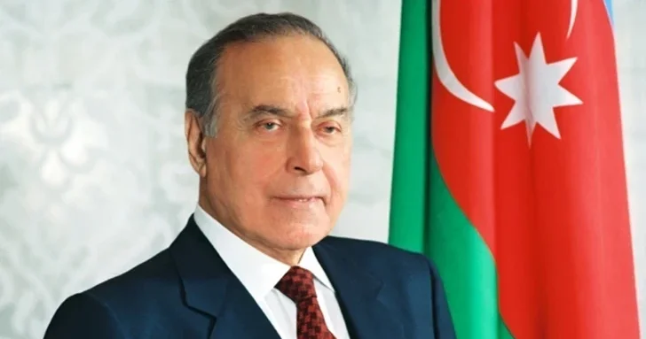 Такого гения, как Гейдар Алиев, не было и не будет: воспоминания граждан об общенациональном лидере