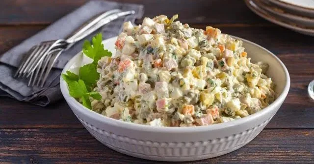 Paytaxt salatının ZƏRƏRİ