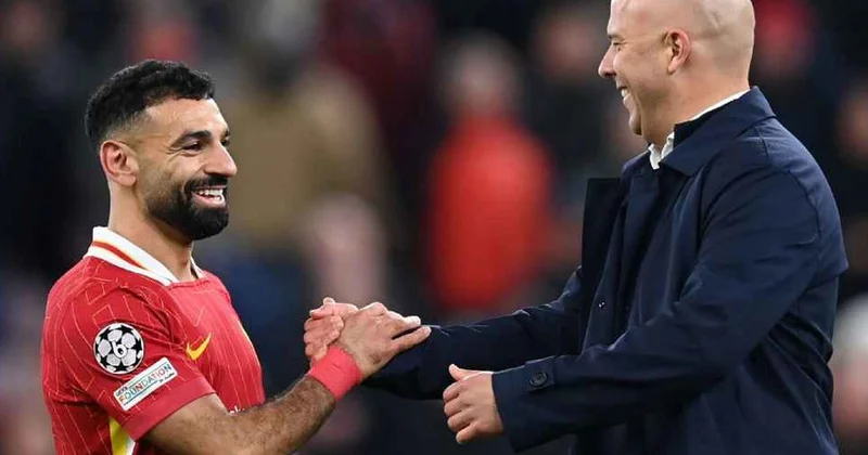 Slot Salahla barışdı: Misirli futbolçu “Liverpul”un oyun heyətinə daxil edildi