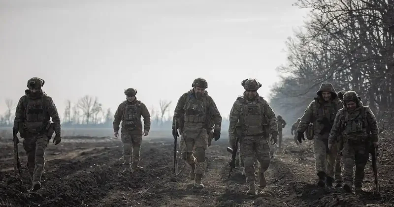 Украинские войска окружили россиян в Купянске Minval Politika