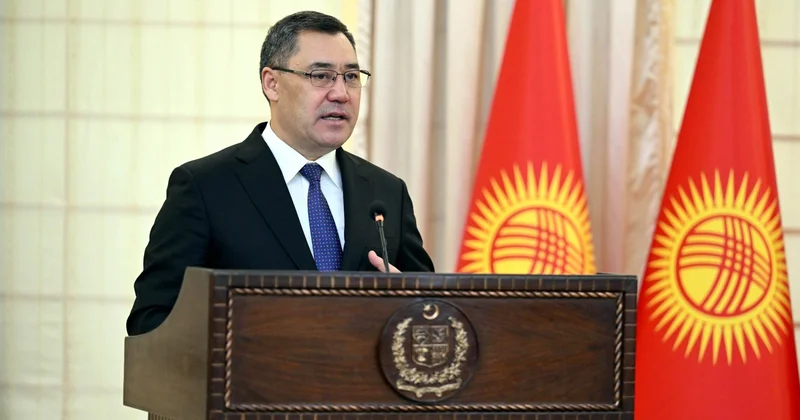 Кыргызстан намерен расширять сотрудничество с Туркменистаном в сфере транспорта и энергетики Жапаров