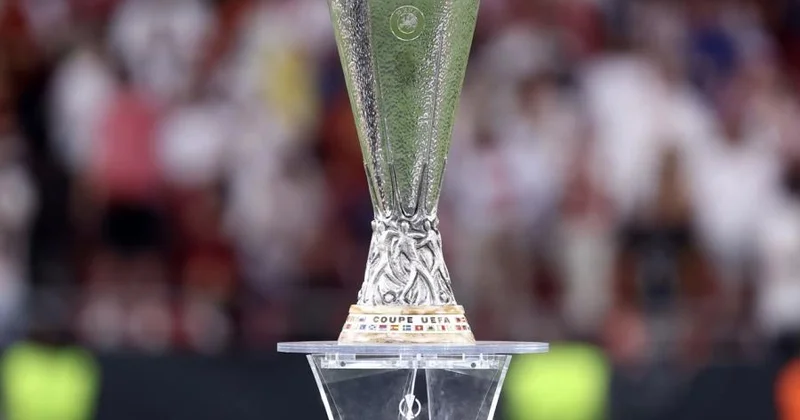 Avroliqada pley off mərhələsini kimlər təmin etdi?