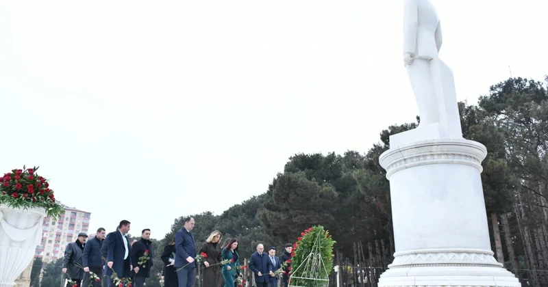 Ümummilli Liderin anım günü Abşeron rayonunda dərin ehtiramla qeyd edilib FOTOLAR