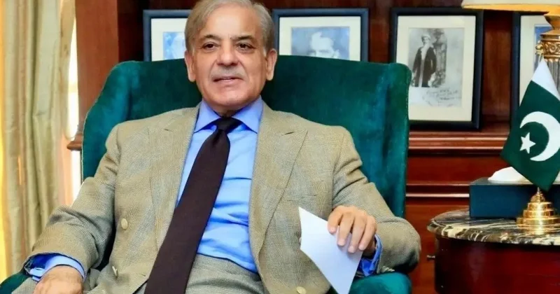 Aşqabadda qalmaqal: Şərif 40 dəqiqə Putini gözlədi