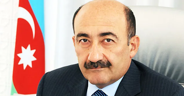 Eks nazirlə bağlı şok məlumat açıqlandı: əsl soyadı Hacıqarayev olub