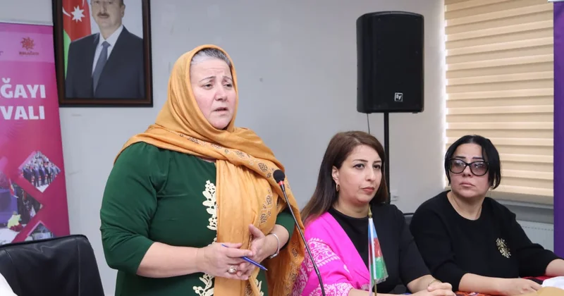 Kəlağayı Günləri davam edir