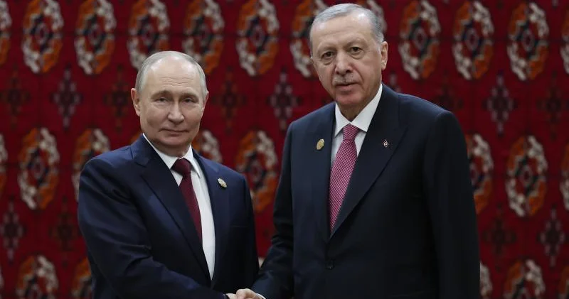 Ərdoğanla Putin görüşdü Türkmənistanda