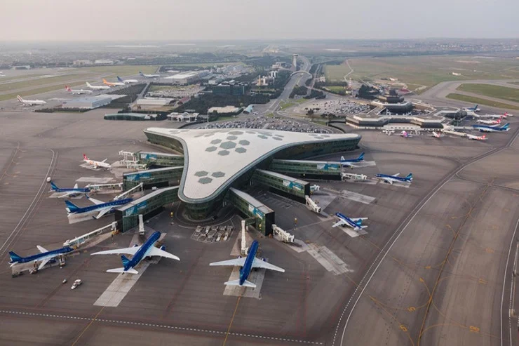 Bakı aeroportunda ÖLÜM