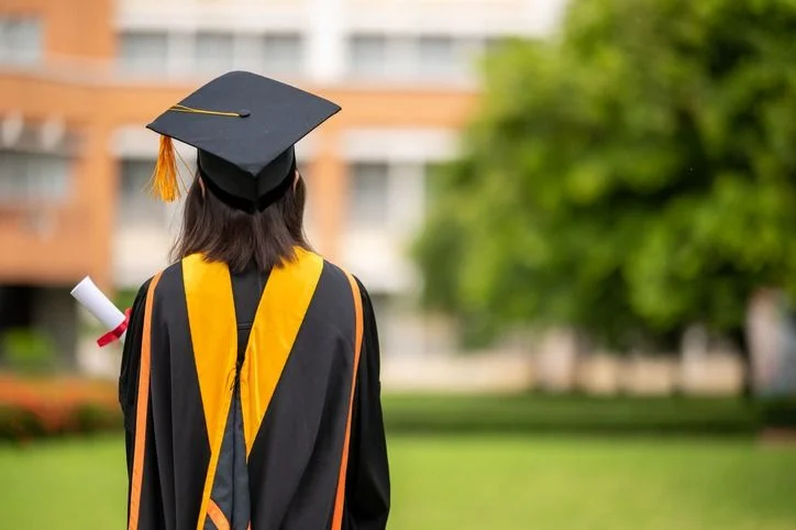 Universitetlərdə magistratura düzgün qurulmayıb, müəllimlər yerində deyil AÇIQLAMA