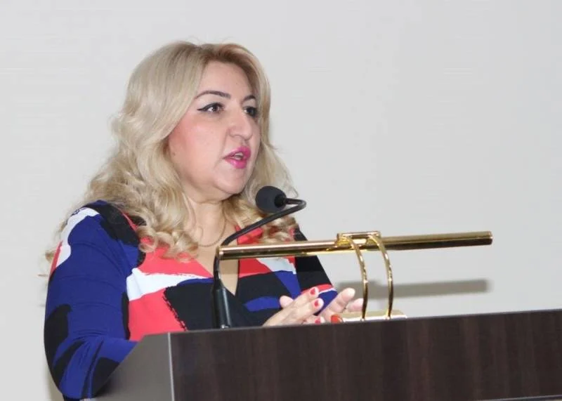 “400 nəfərin yerinə işləyə bilməzdim axı…” Abasquliyeva