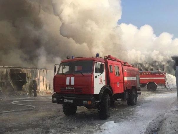 Hərbi hospital yanır: 57 nəfər təxliyə olundu Video