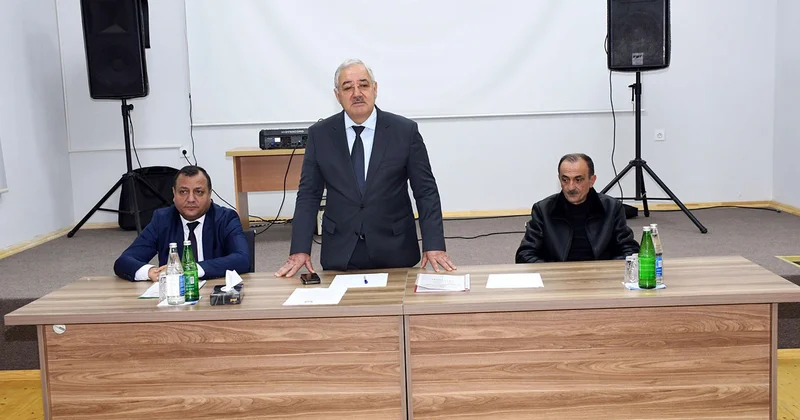 Vaqif Həsənov səyyar qəbul keçirdi Fotolar