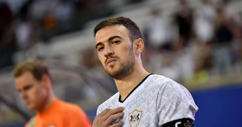 Qara Qarayev futboldan üzüsulu ayrıldı