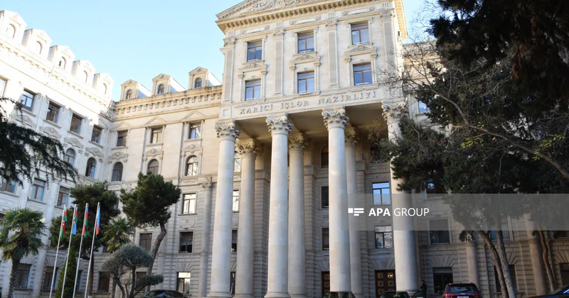 Rəsmi Bakı Venesuelada sülh və sabitliyin bərqərar olacağına ümid edir