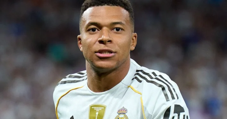 Mbappe İspaniya Superkubokunun finalında “Barselona” oyunçularının davranışından qəzəblənib