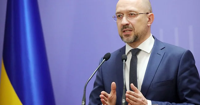 Ukraynanın müdafiə naziri istefaya göndərildi