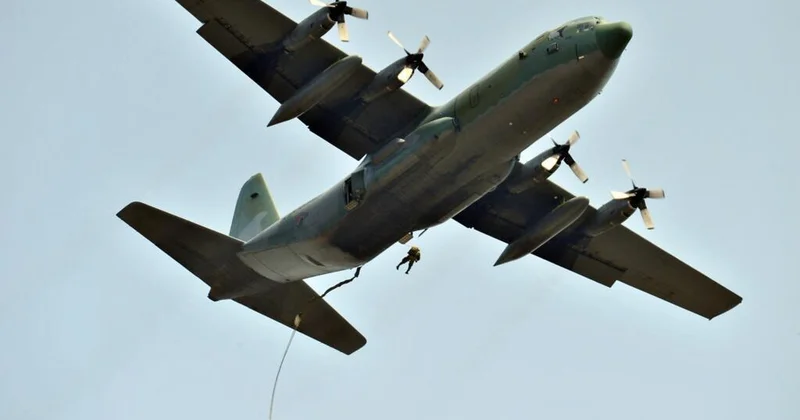 Ermənistan üzərindən uçan Misir hərbi təyyarəsi Bakıya kimi gətirdi?