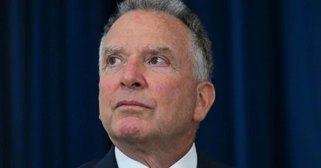 Uitkoff Rza Pəhləvi ilə gizli görüş keçirib