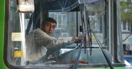 Nəqliyyat mütəxəssisi: “Avtobus sürücüləri üçün normal şərait yaradılmalıdır”