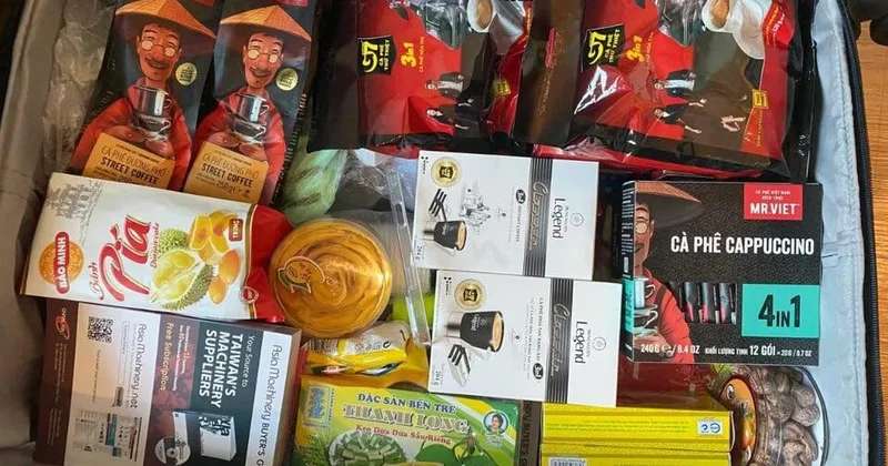 Çinli turistin Vyetnam səfərindən sonrakı çemodanı: İçində nələr var?