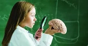 Uşaq beyninin həddindən artıq yüklənməsi fəsadlar açır