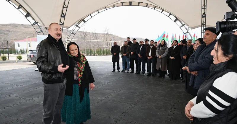 Алиев уверен в мирном будущем и силе Азербайджана Minval Politika