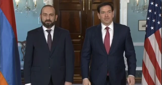 Vaşinqtonda ABŞ dövlət katibi ilə Ermənistan XİN başçısı arasında görüş keçirilir