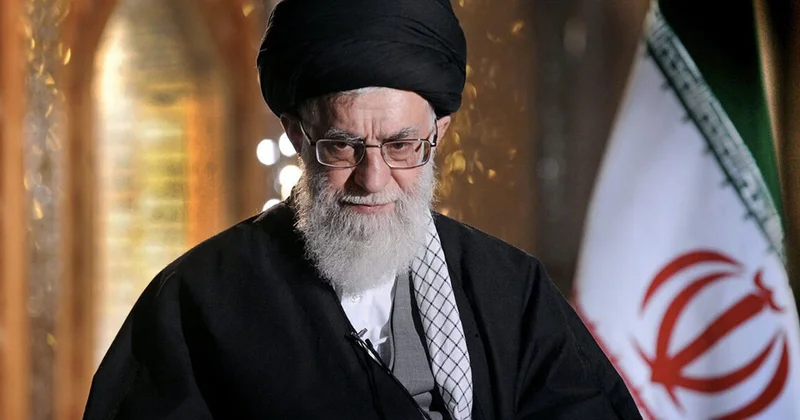 Trampa Xameneyini zərərsizləşdirməyi təklif etdi