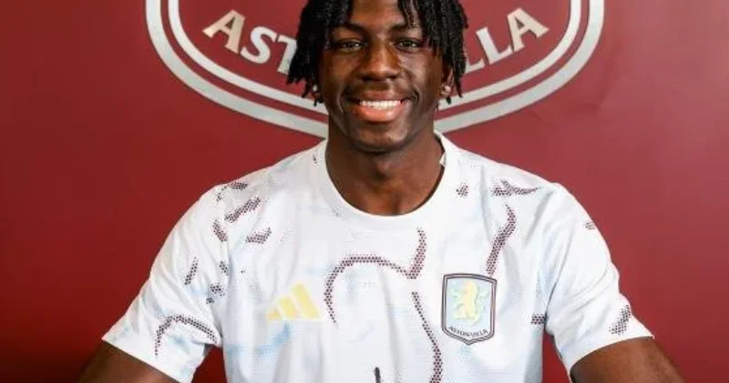 Premyer Liqa klubunda 17 yaşlı hücumçu