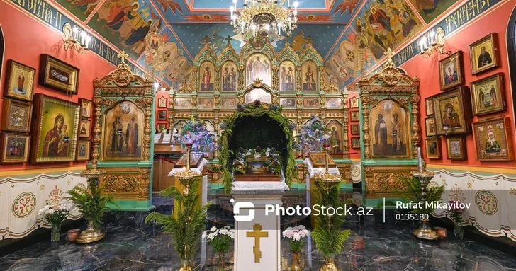 Русский православный храм в Баку восстановлен в историческом облике