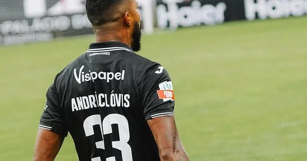 У "Карабаха" появились конкуренты в борьбе за бразильского форварда