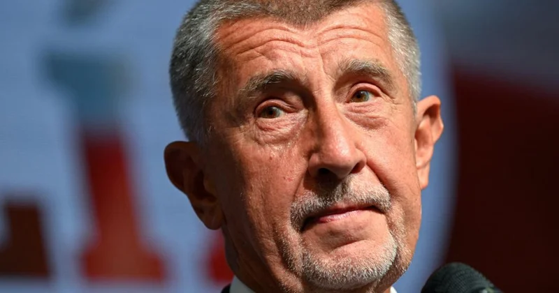 Çexiyanın yeni Baş naziri Ukraynaya gizli silah təchizatından danışıb