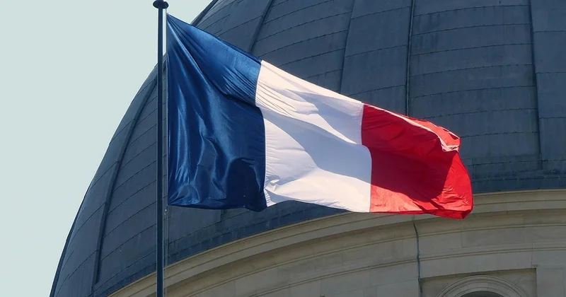 Fransada son 80 ildə ilk dəfə ölüm səviyyəsi doğumu üstələyib