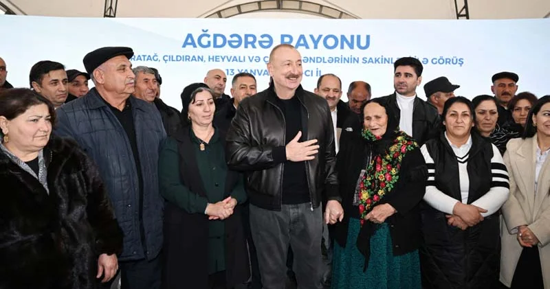 Prezident Ağdərədə sakinlərlə görüşdü, şəhərin Baş planı ilə tanış oldu (YENİLƏNİB)