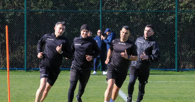 Azərbaycanlı hakimlər Türkiyədə təlim məşq toplanışına start veriblər FOTO