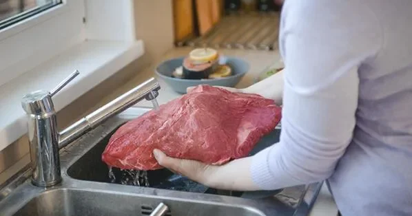 Bu, bağırsaq infeksiyaları riskini artıra bilər Mütəxəssisdən AÇIQLAMA