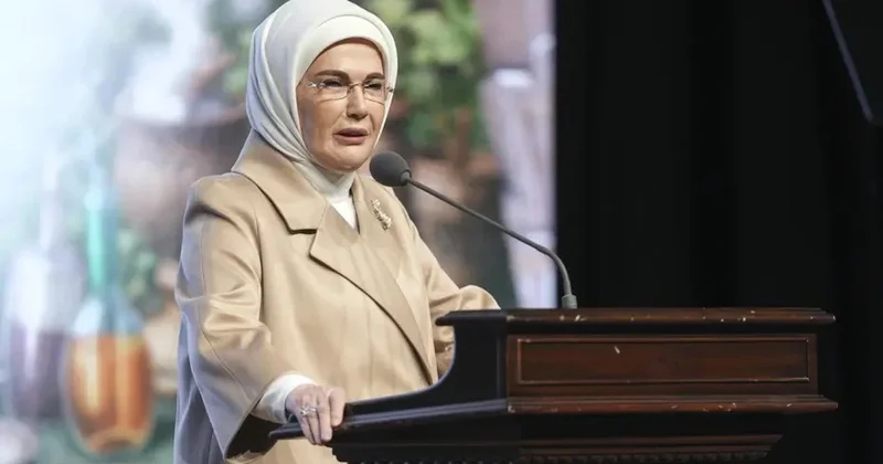 “Elm və sənət eyni qəlbin iki yarısıdır” Əminə Ərdoğan